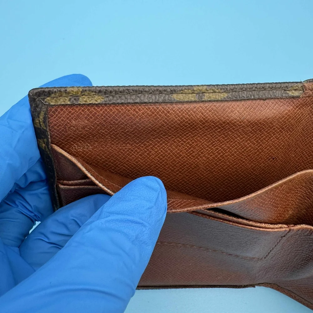 Louis Vuitton Monogram Bifold Wallet - Picture 10 of 16